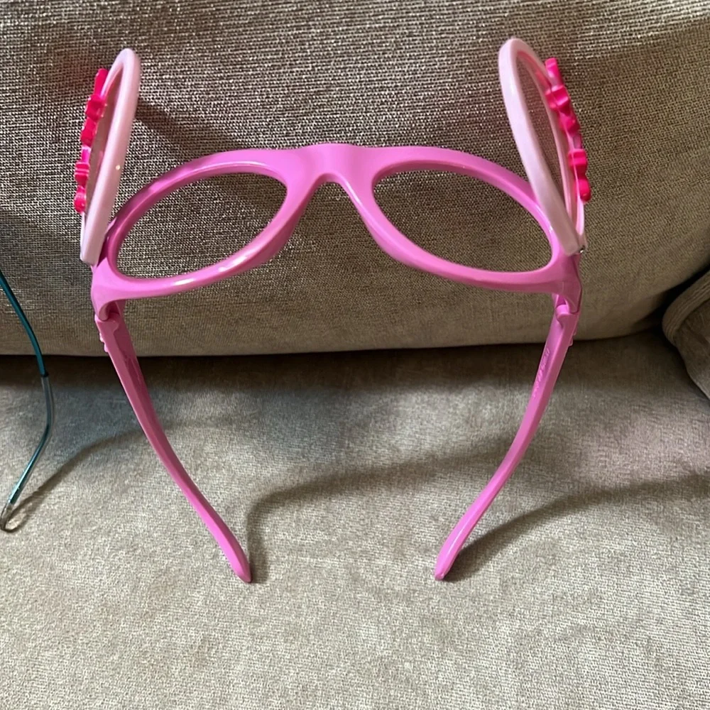 Girls sunglasses lot